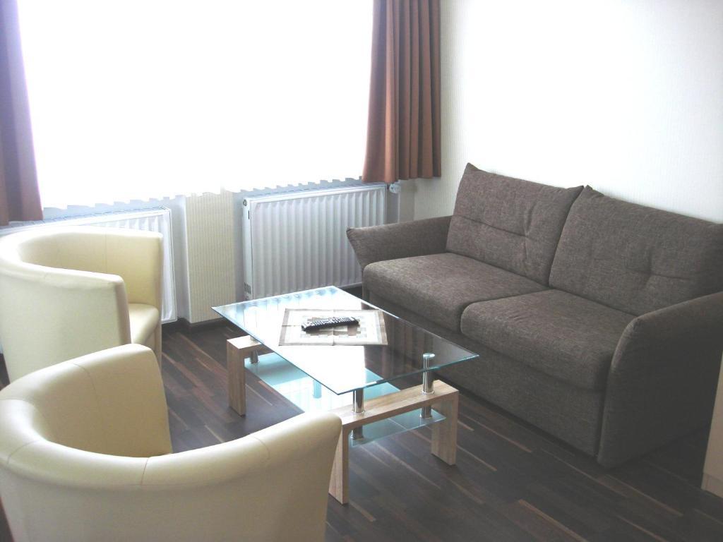 Kirchhain Hotel Zur Sonne חדר תמונה